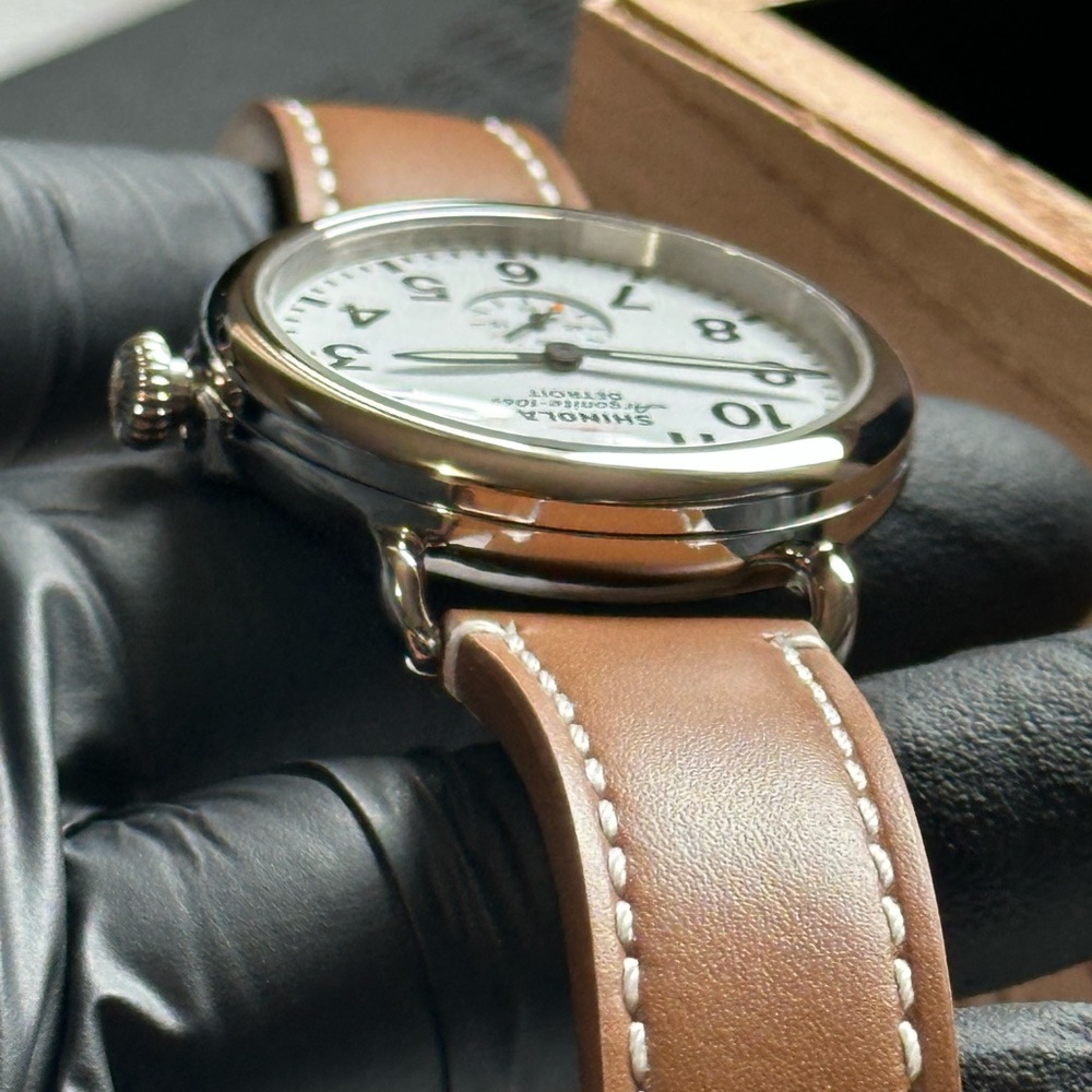 Shinola Detroit Runwell Stainless Steel Argonite-1069 Men’s 41mm Luxury Watch - Picture 6 of 13